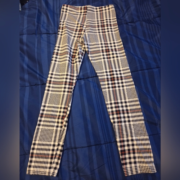 Set of 3 Old Navy Leggings - Floral, Gray, Plaid- Girls Size 8 - Picture 11 of 11